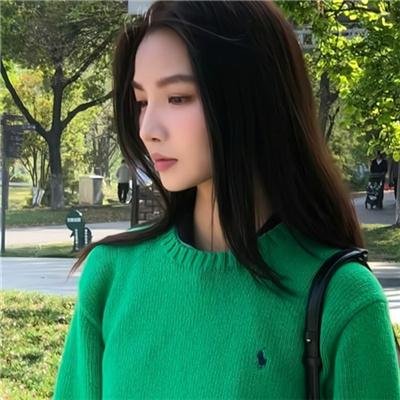 青年的椅子